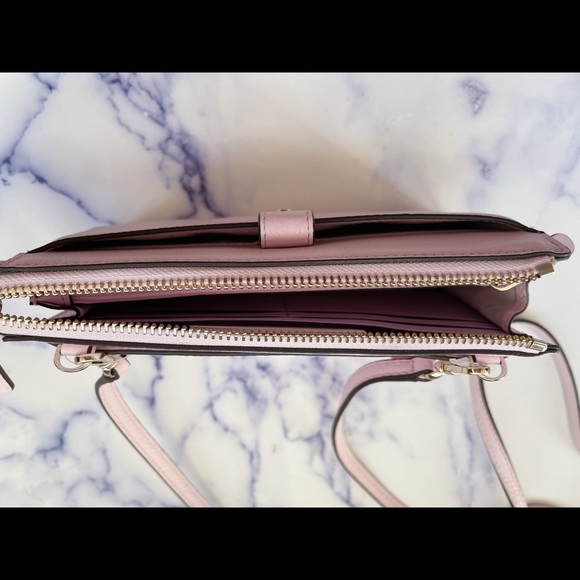 Kate Spade ♠️ Phone Crossbody Brand New - Picture 3 of 4